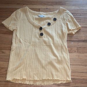 yellow american eagle top